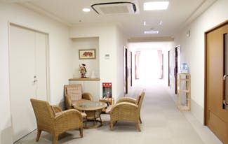 ナーシングホーム青山館 談話コーナー