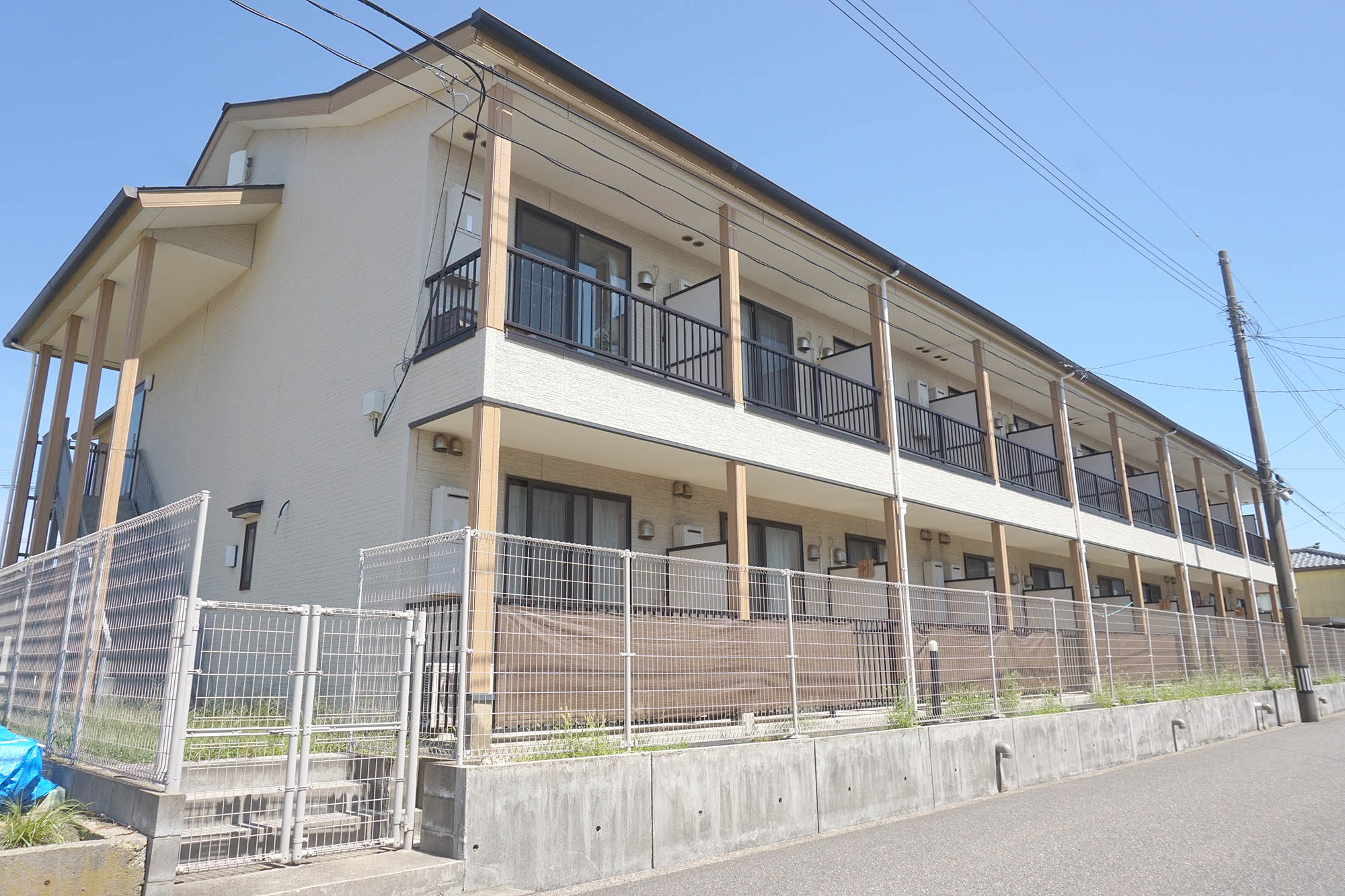 ワールドステイ向陽 外観