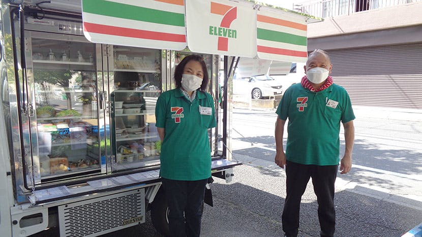 リブインさくら セブンイレブン移動販売