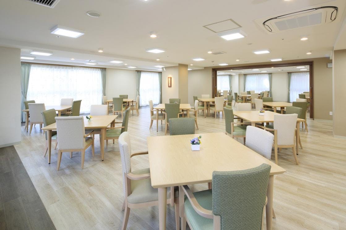 メディカルホームグランダ武蔵新城 1F ウッドデッキ