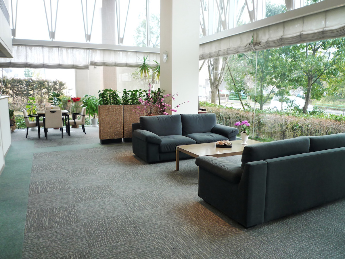 介護付有料老人ホームあすみが丘グリーンヒルズ エントランスホール