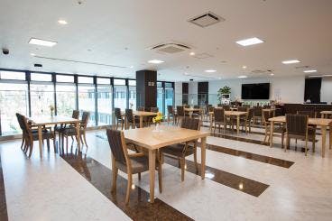 ツクイ・サンシャイン杉並 談話コーナー