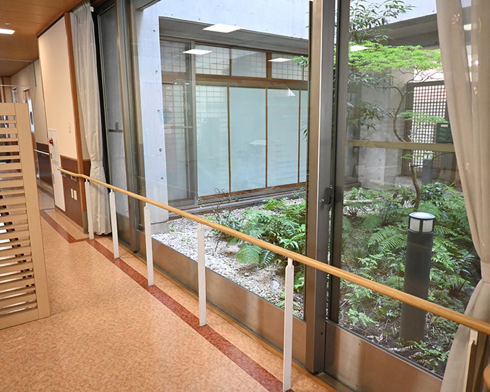 グランヴィ川口 ホーム内