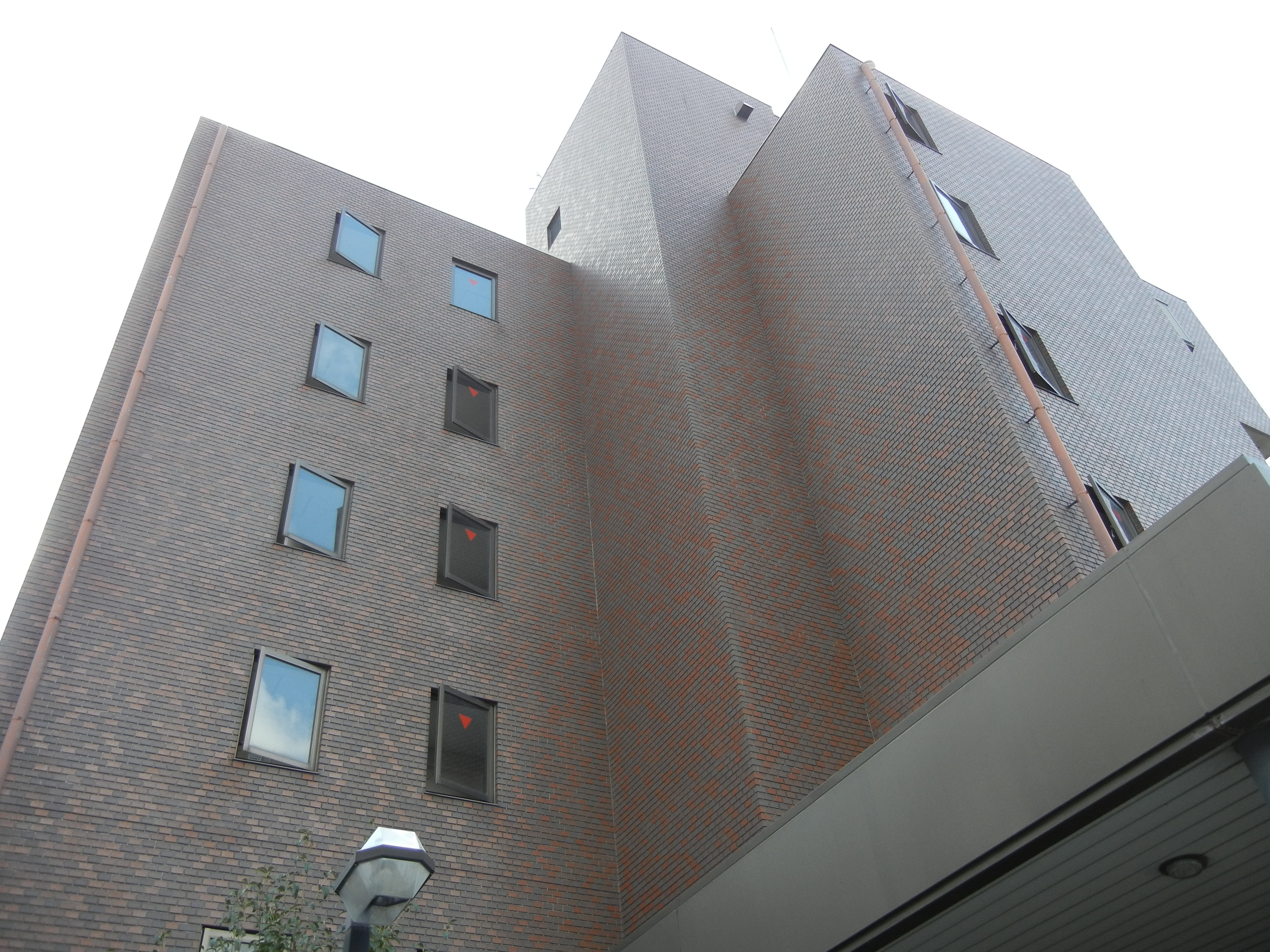 サービス付高齢者向け賃貸住宅パレ・ロワイヤル 外観