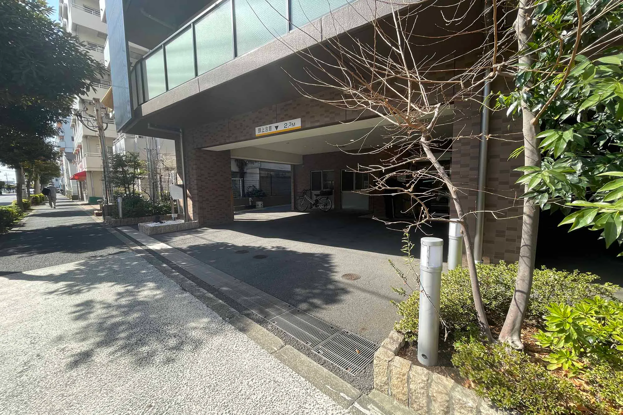 ナーシングホームとも 入口