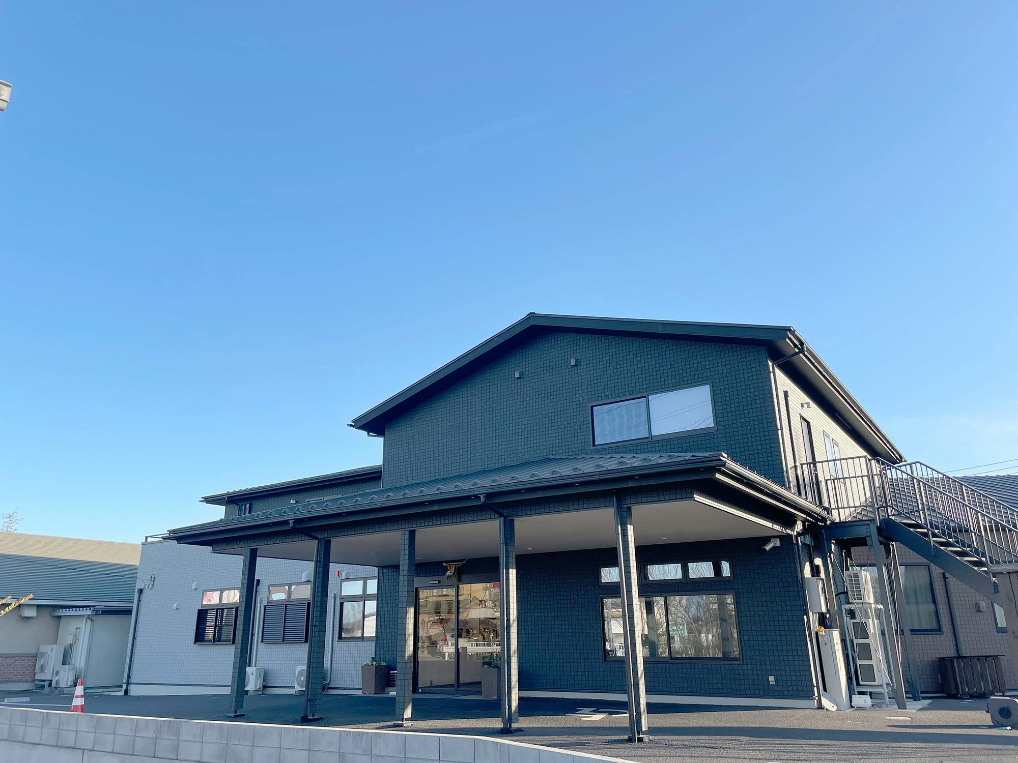 さつきホーム 入口