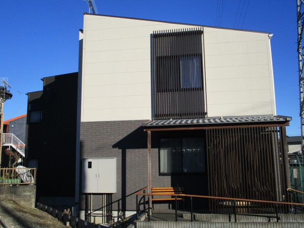 ライブラリ城山 外観