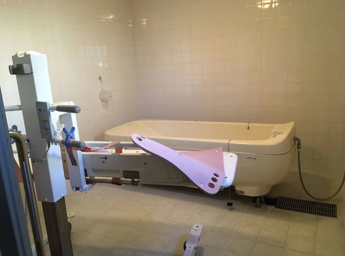 カサブランカ石切 浴室