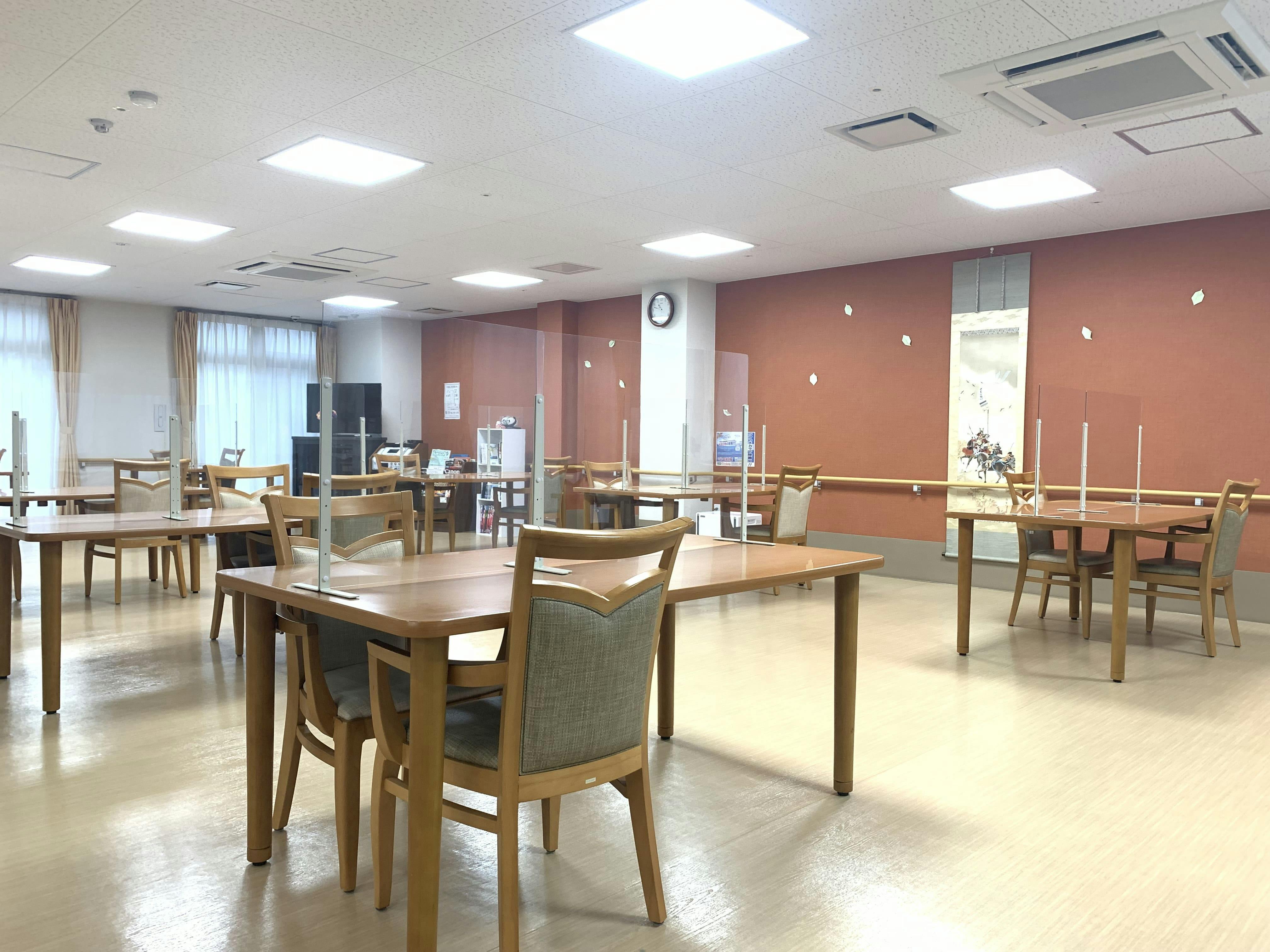 ココファン新川崎 食堂