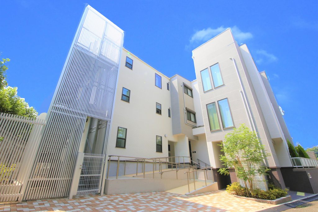 グループホームちいさな手若葉の丘横浜こうなん 外観