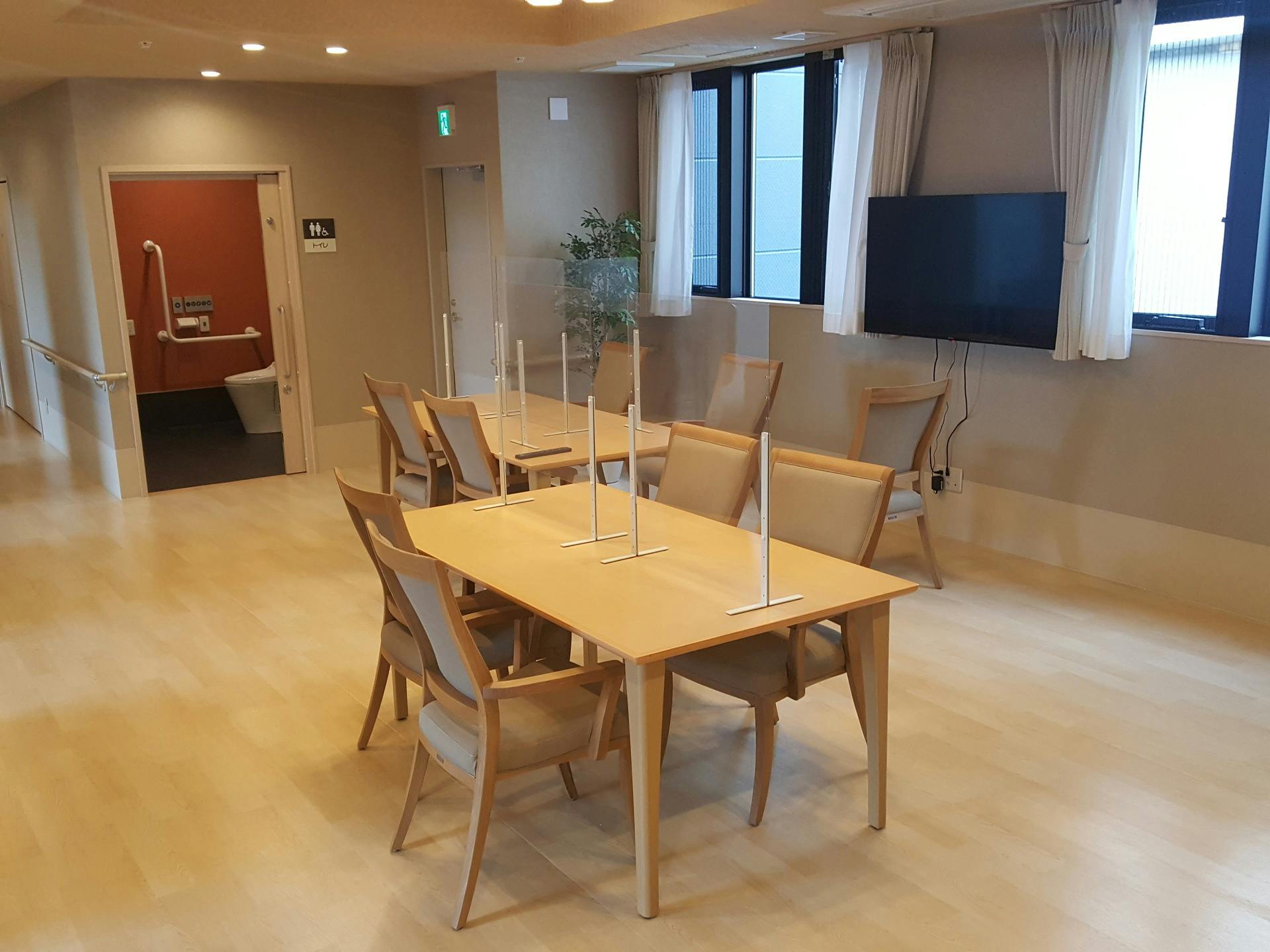 ライブラリ旭ヶ丘 食堂