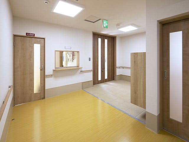 Smilest寝屋川 フロント