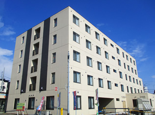 リーフィール中の島 外観