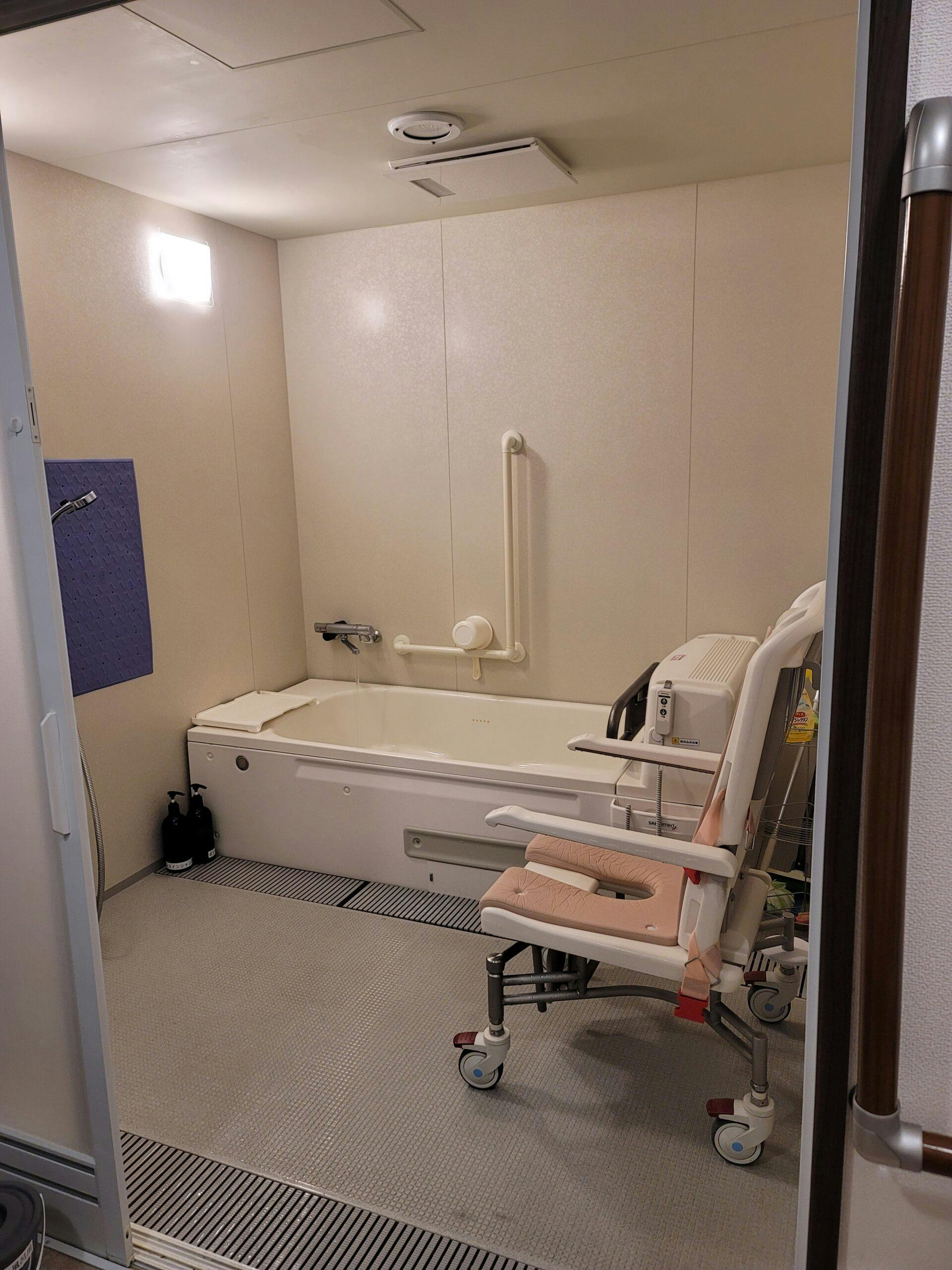 みつばメゾン川口西青木 浴室