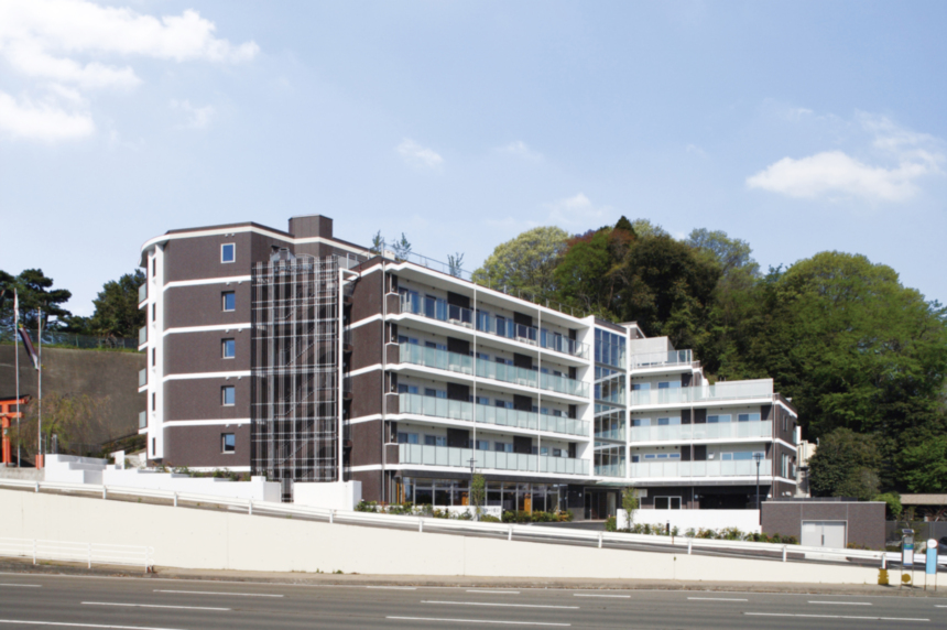 SOMPOケア ラヴィーレレジデンス愛宕 外観