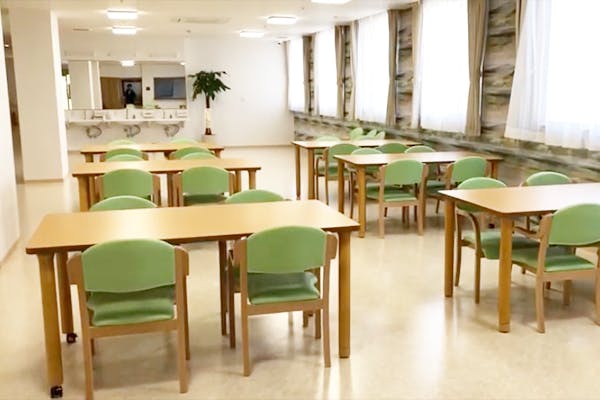 メディケアホーム緑の家 食堂