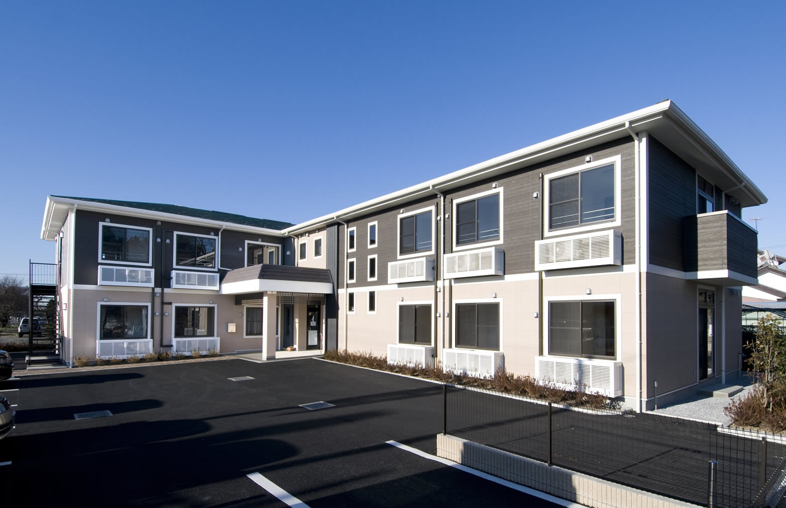 あずみ苑ラ・テラス野木 外観