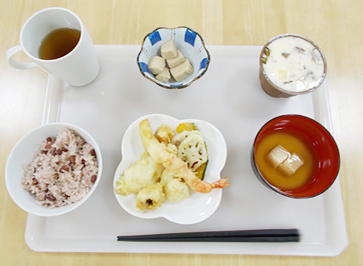 グループホームたのしい家桂 昼食
