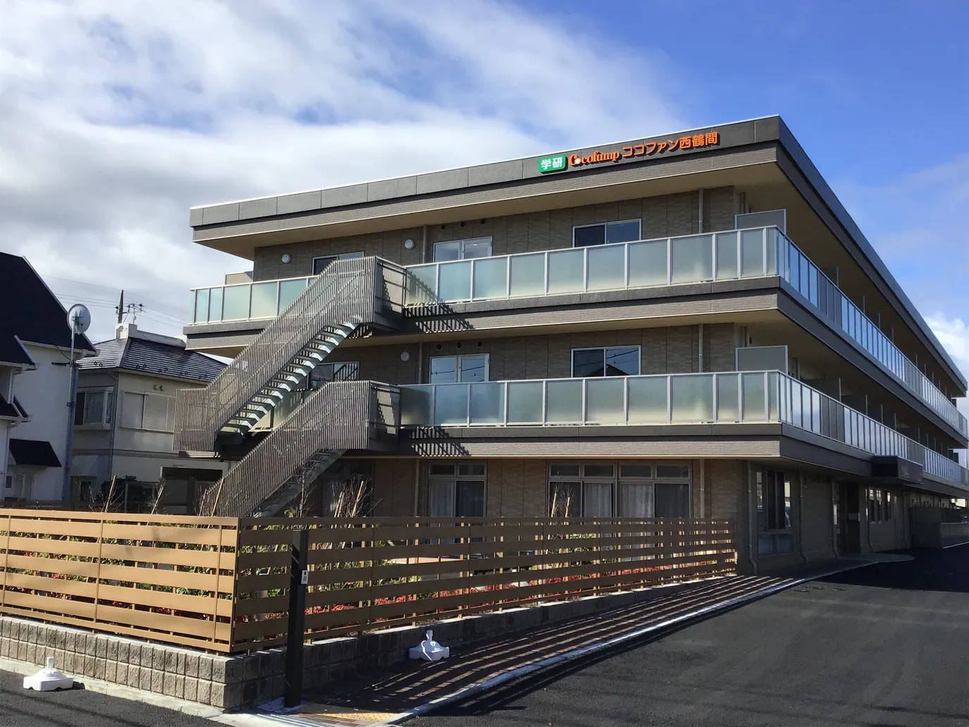 ココファン西鶴間 外観