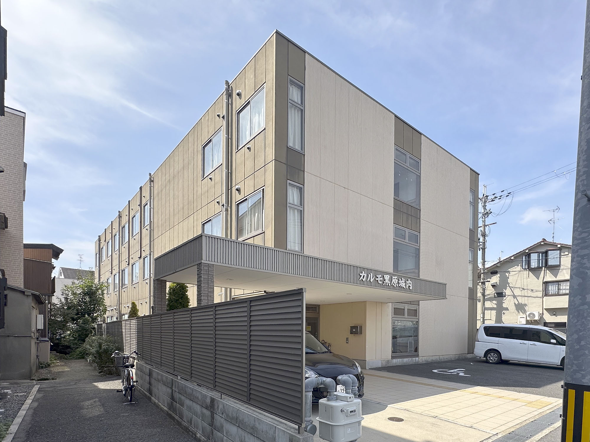 カルモ黒原城内 外観