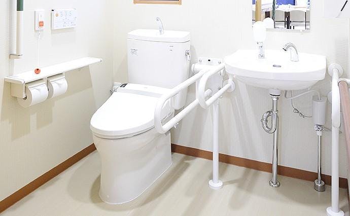 ヒューマンライフケア城東の湯グループホーム トイレ