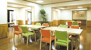 有料老人ホーム 百々花 食堂