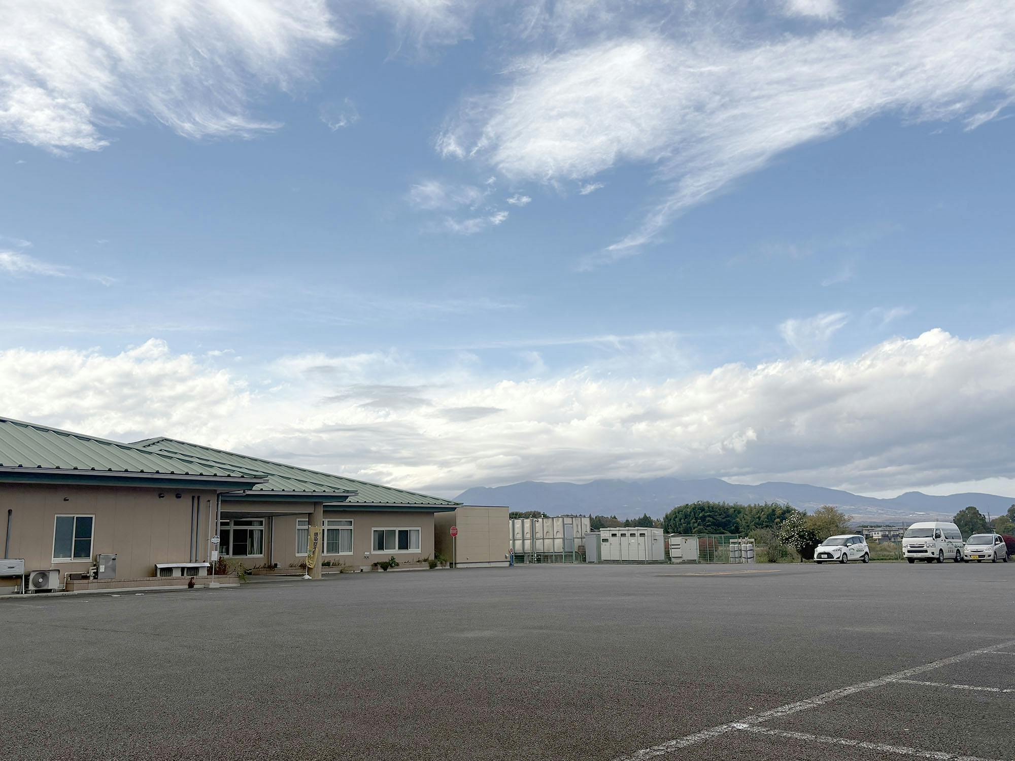 特別養護老人ホーム なすの苑 駐車場