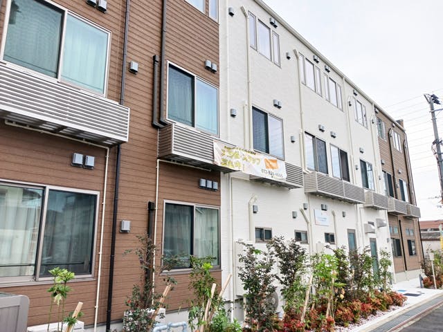 クレインパレス八尾中田 外観