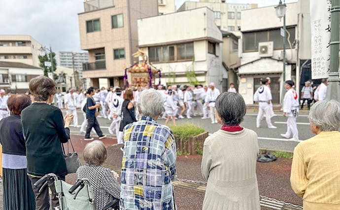 ヒューマンライフケア千葉院内の郷 町内会祭り見学
