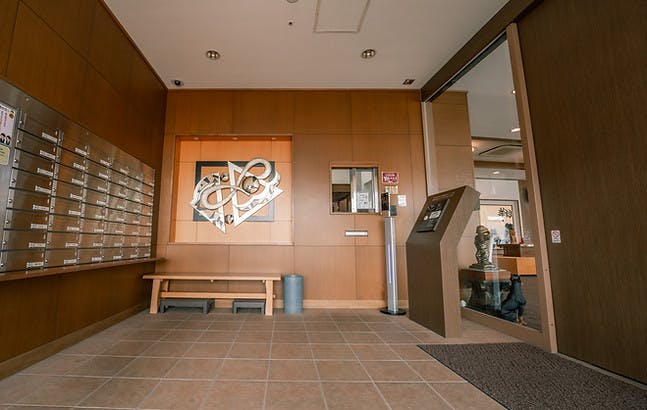 蓮田オークプラザ駅前温泉館 エントランス