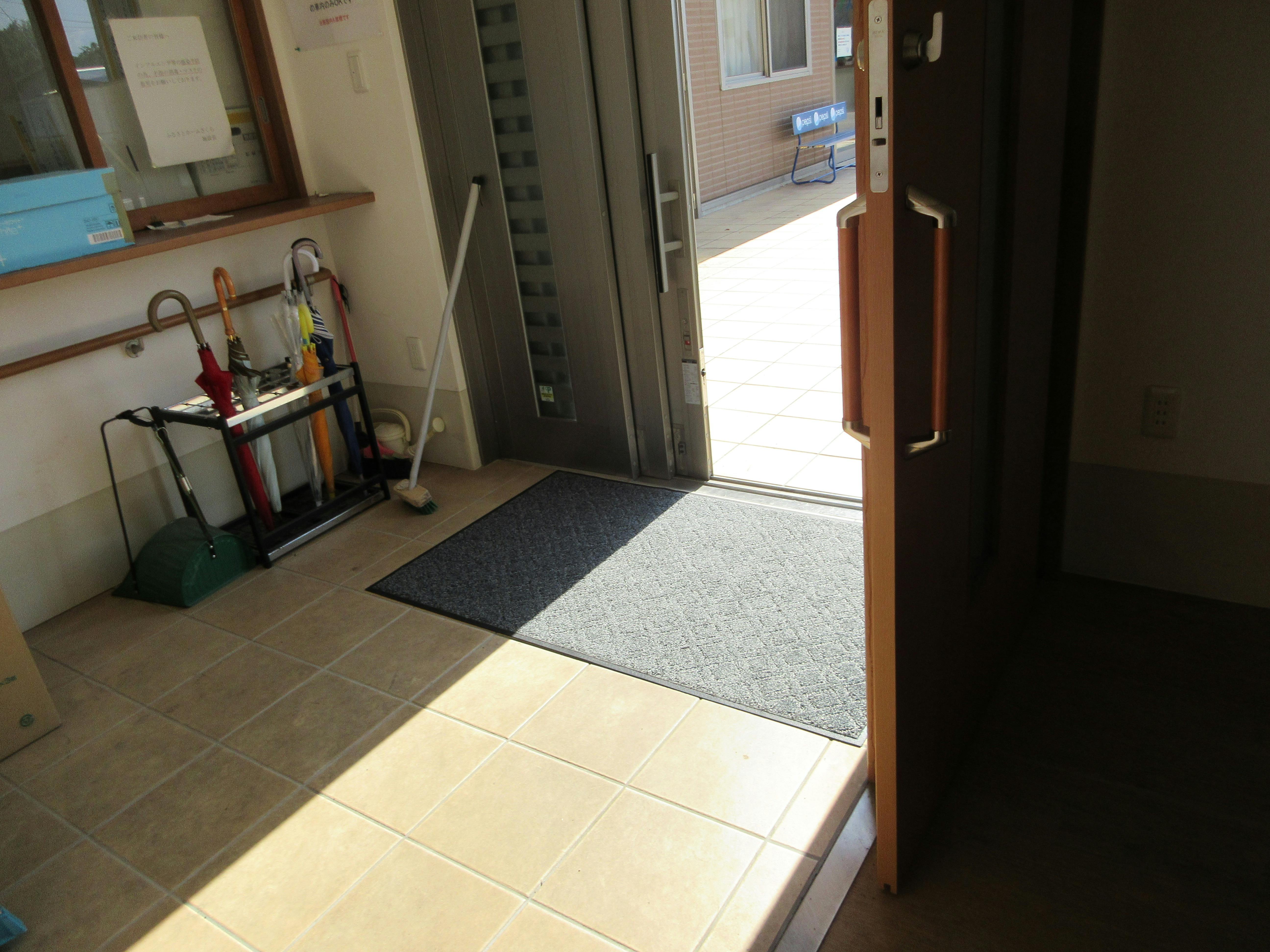 ふるさとホームさくら 玄関