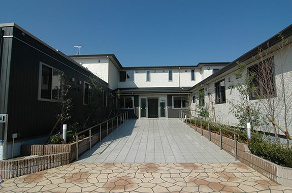 かたた駅前翔裕館 外観