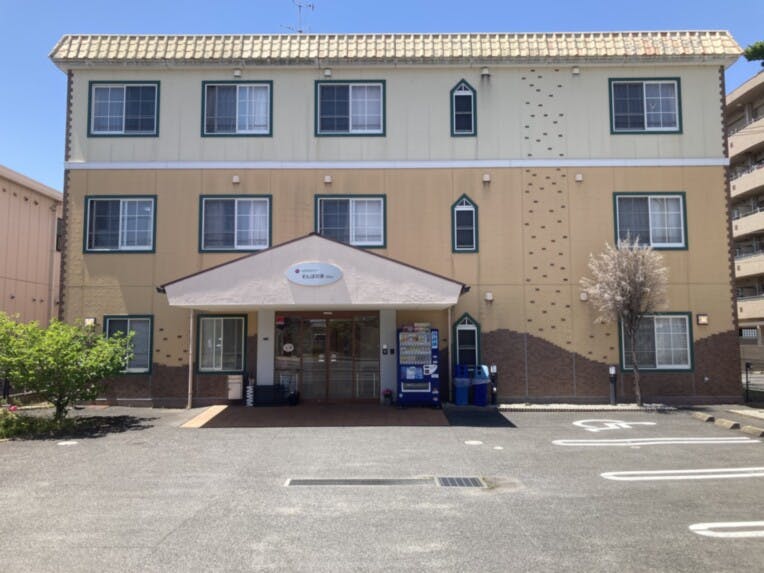 そんぽの家 西岡山 外観