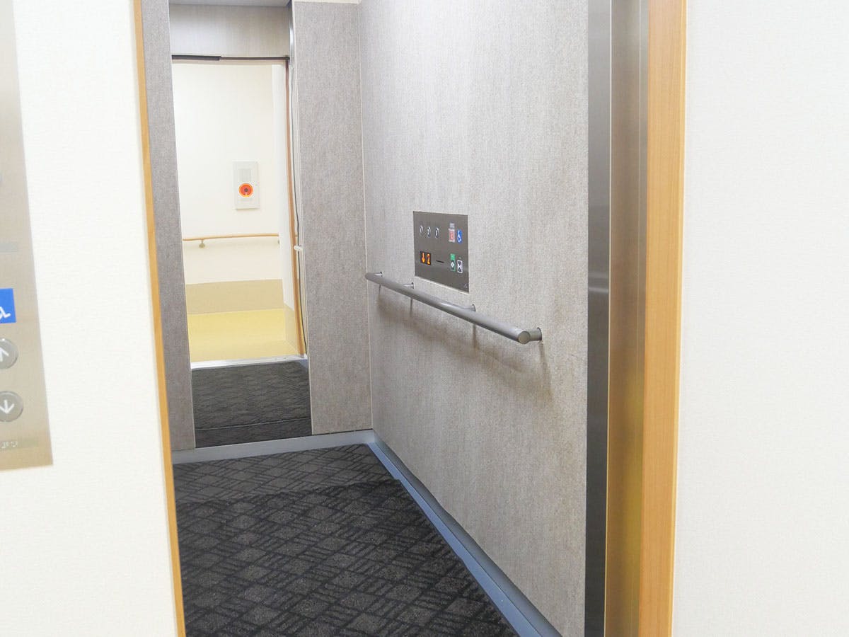 HIBISU伊丹trust エレベーター