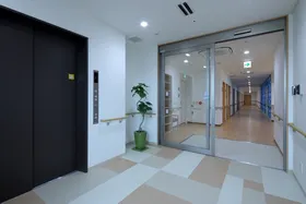 アイリス港南 エレベータ―前