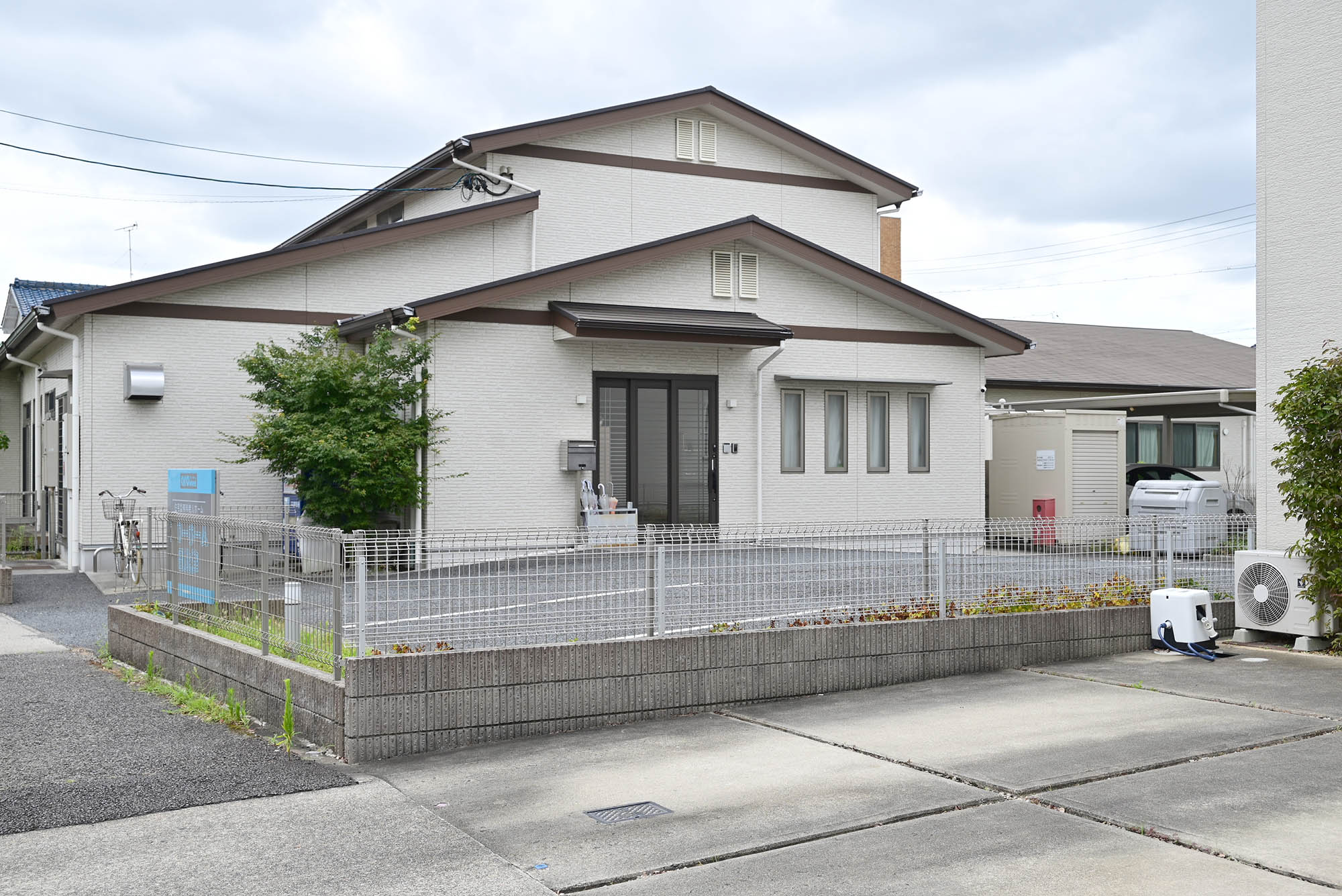 アローホーム日比津 外観