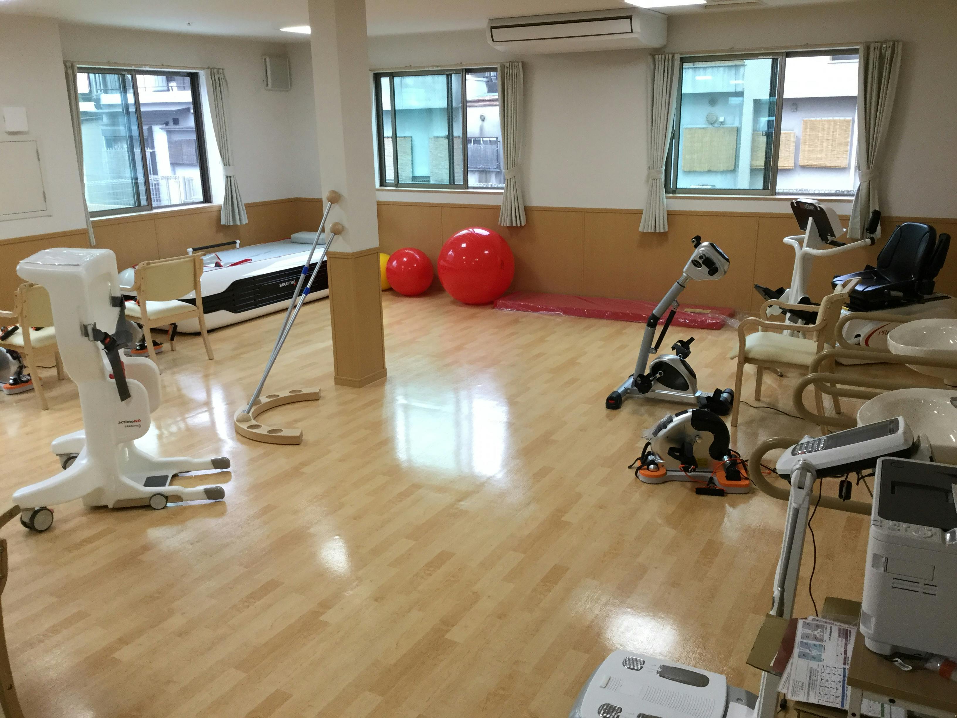 ノーティスタ鴻池 機能訓練室