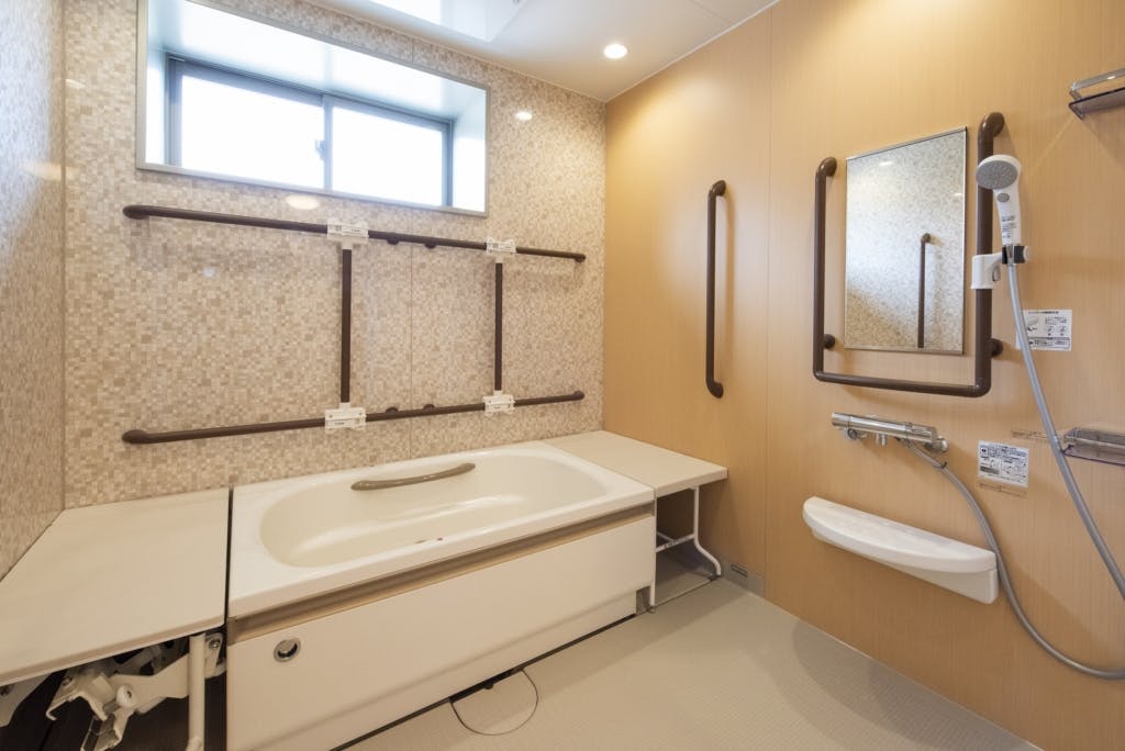 ニチイメゾン瀬田2番館 浴室