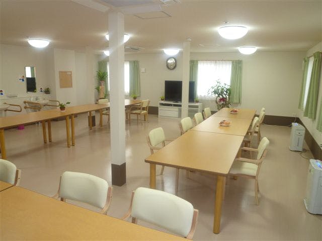 ケア・ブリッジ八尾老原 食堂