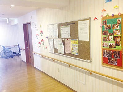 長田すみれビレッジ 廊下