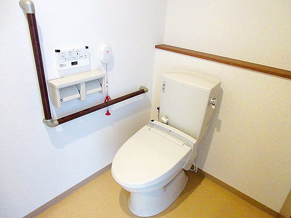 サービス付き高齢者向け住宅まごの手 居室（トイレ）