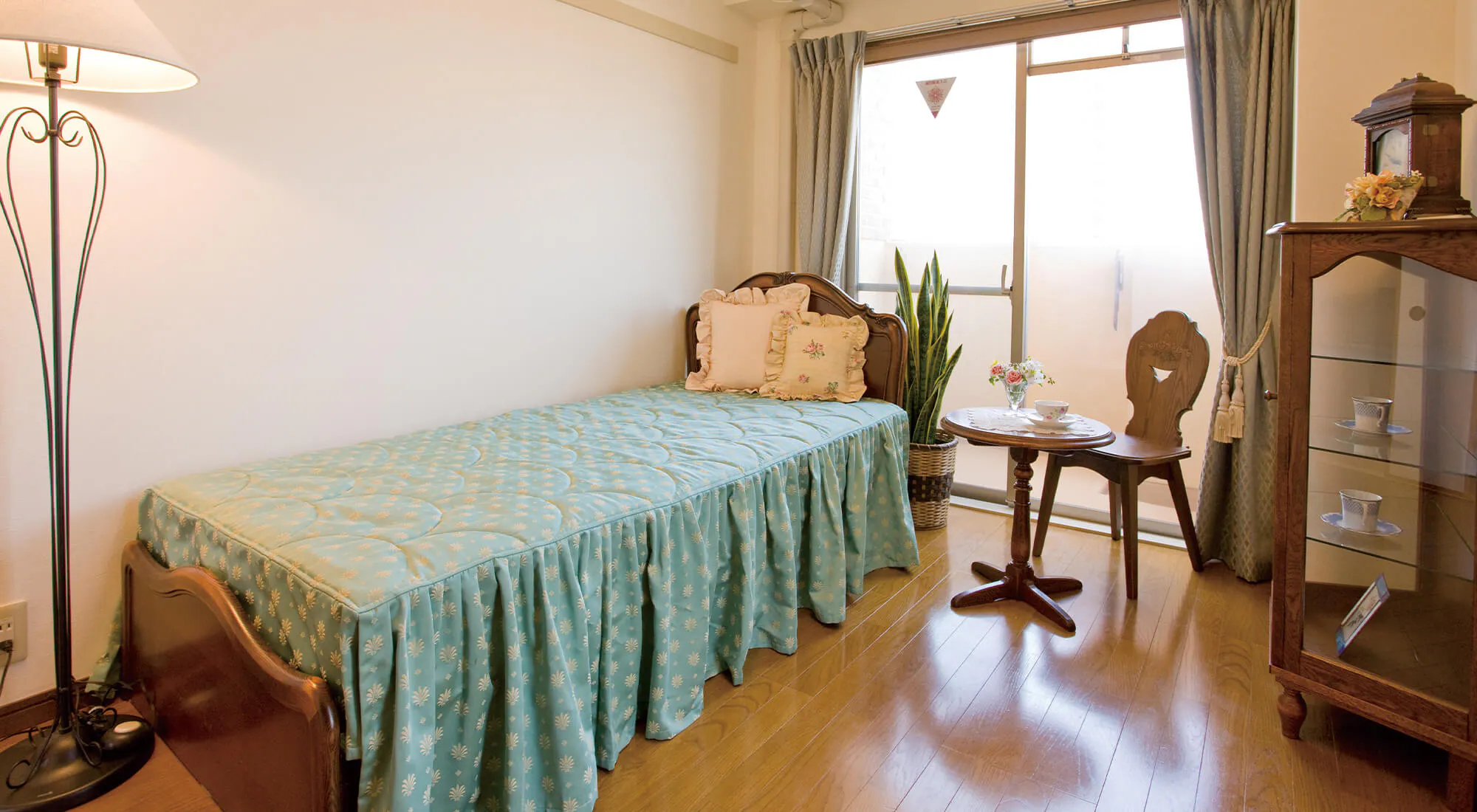 エルケアホームガーデン長居公園 居室