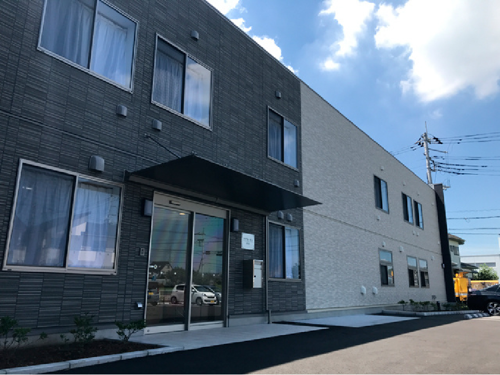 ケアガーデン鴻巣 外観