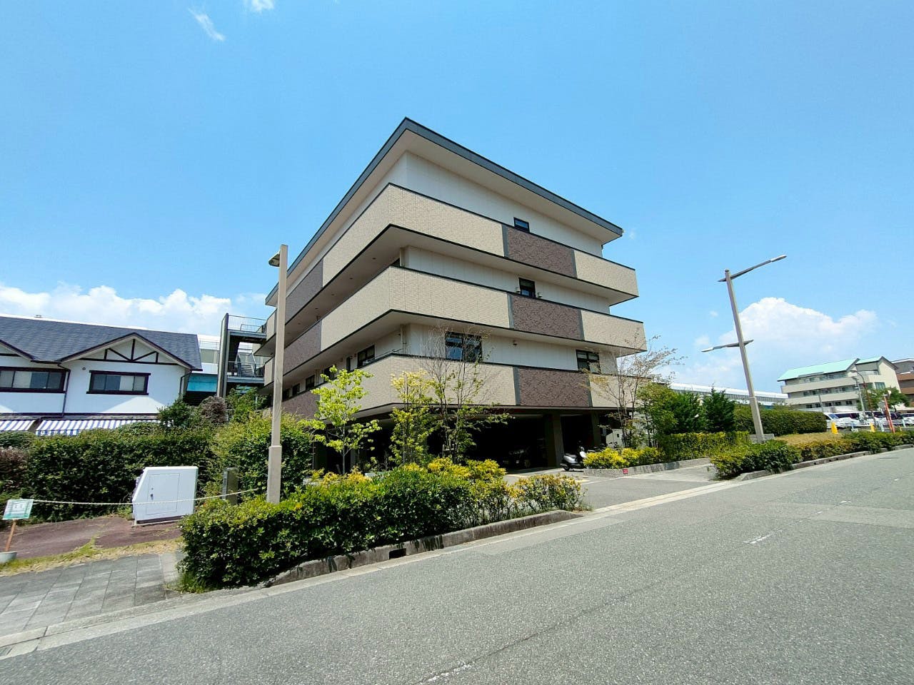 シニアライフヴィラ潮芦屋 外観