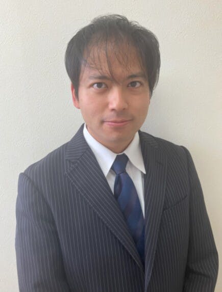 そんぽの家越谷 ホーム長渡辺　信也
