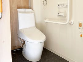 サービス付高齢者住宅あえる トイレ