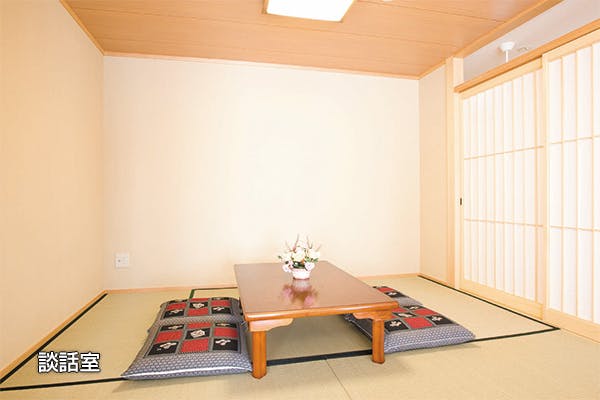 ココファン新屋敷 談話室