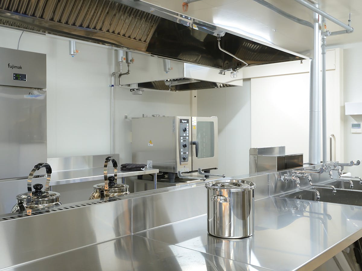 介護付有料老人ホーム プレザングラン 大田多摩川 厨房