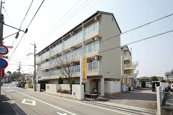 スーパー・コート南花屋敷 外観