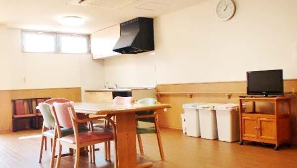 セカンドライフ・ウィズ熊取 談話スペース